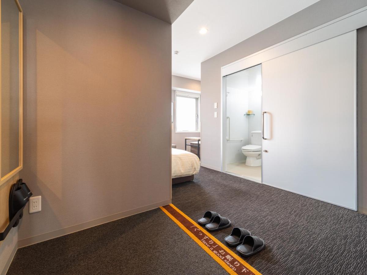 Super Shinkansenguchi Hotel